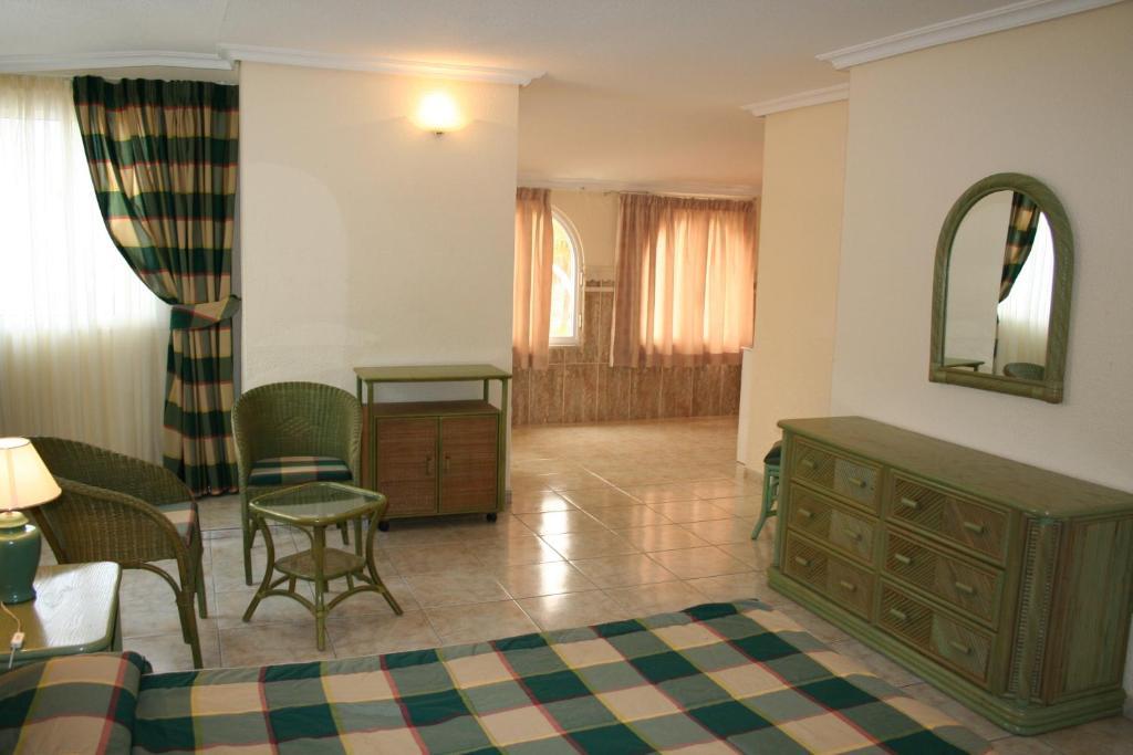 Aparthotel Chayofa Country Club Playa de las Américas Zimmer foto