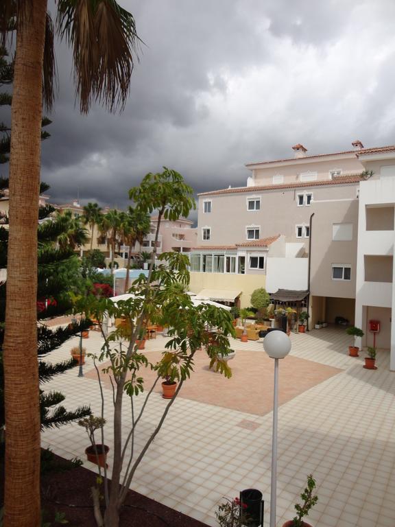 Aparthotel Chayofa Country Club Playa de las Américas Zimmer foto